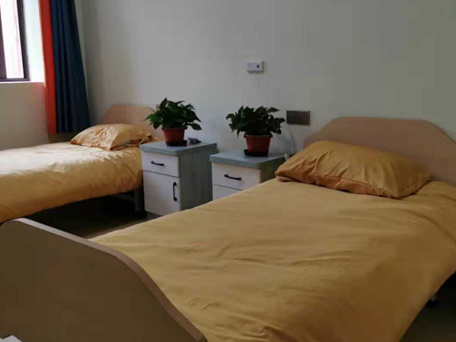 养老院老人夜间躁动的护理方法讲解 养老院老人夜间躁动的护理方法讲解